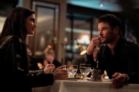 IMAX: robos y romances llegan al Parque Crime 101 1 - 4