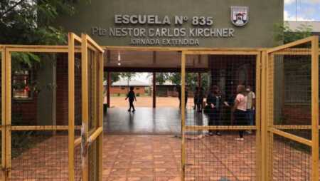 Posadas garrafa robo pedido escuela