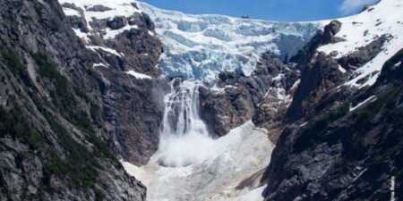 Ley de Glaciares: 27 mil inscriptos y dudas por audiencias La reforma de la Ley de Glaciares reaviva el debate sobre recursos naturales y derechos humanos.