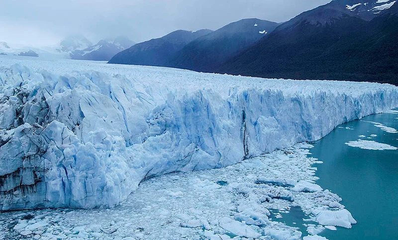 Ley de Glaciares: el oficialismo logró dictamen y apunta a aprobarla este miércoles en Diputados La nueva normativa redefine la protección de reservas estratégicas de agua dulce en todo el país.