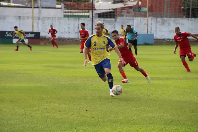 Mitre sumó un nuevo triunfo en su puesta a punto ante Encarnación FC Mitre
