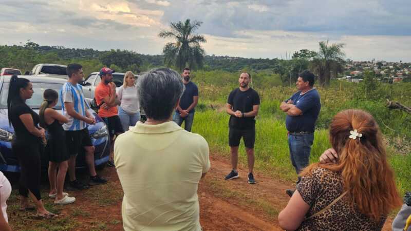 Nuevo barrio en Oberá: vecinos avanzan en su formalización sobre avenida Yerbal Viejo Vecinos de la zona norte de Oberá se reunieron con el intendente para iniciar la formalización de un nuevo barrio.