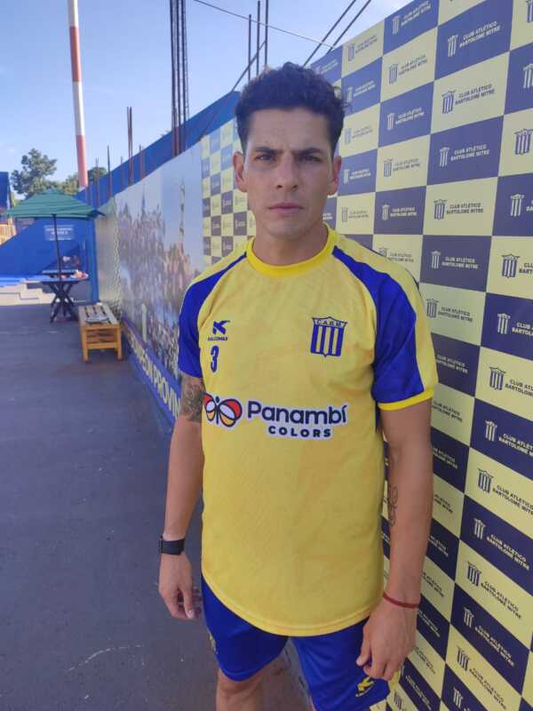 Bartolomé Mitre anunció el fichaje del misionero Oliver Benítez para reforzar su defensa de cara al Torneo Federal A 2026.