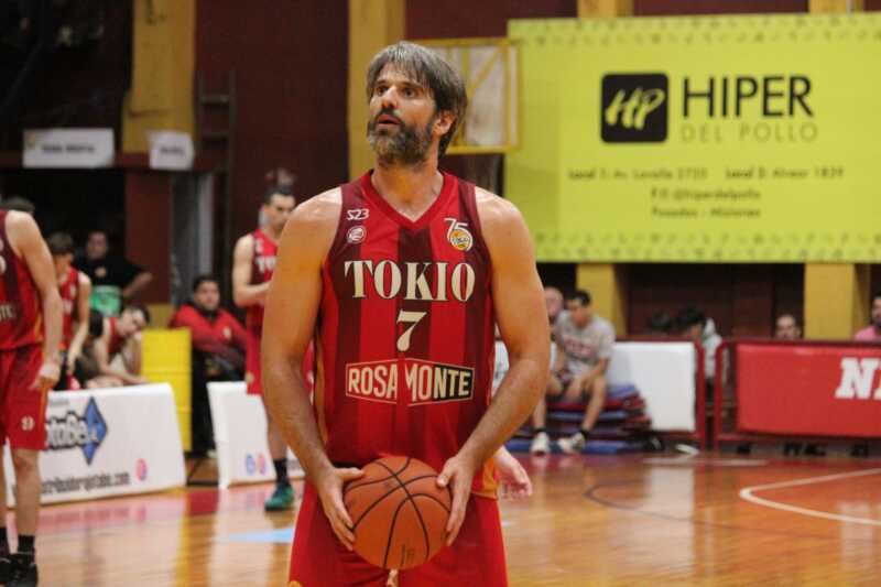 Tokio confirmó la llegada de Santiago González para la Liga Federal 2026 Tokio avanzó en el armado de su plantel para la temporada 2026 y sumaría a Santiago González como una de las incorporaciones para el torneo federal.