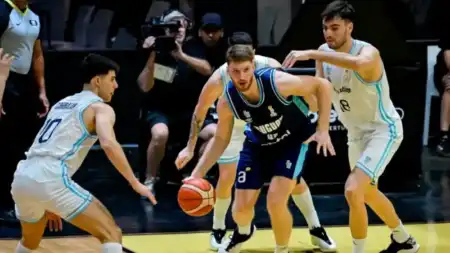 Uruguay se impuso con autoridad y dejó a Argentina sin invicto Uruguay