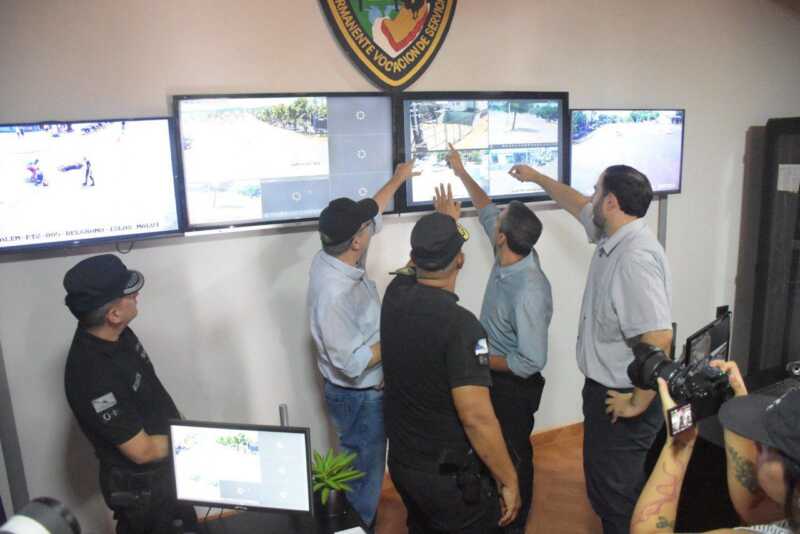 Alem fortalece su sistema de seguridad con la puesta en funcionamiento del 911 5 WhatsApp Image 2026 02 10 at 12.44.50 2 - 4