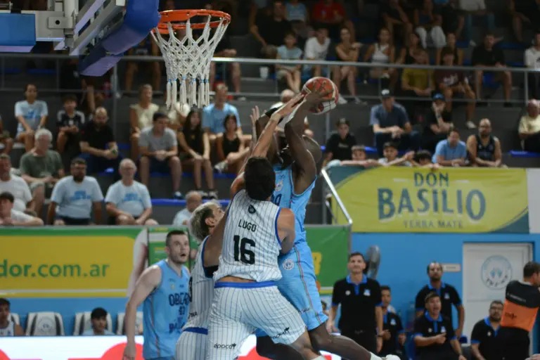 Liga Nacional de Básquet: Durísima derrota de OTC ante Regatas OTC cayó ante Regatas