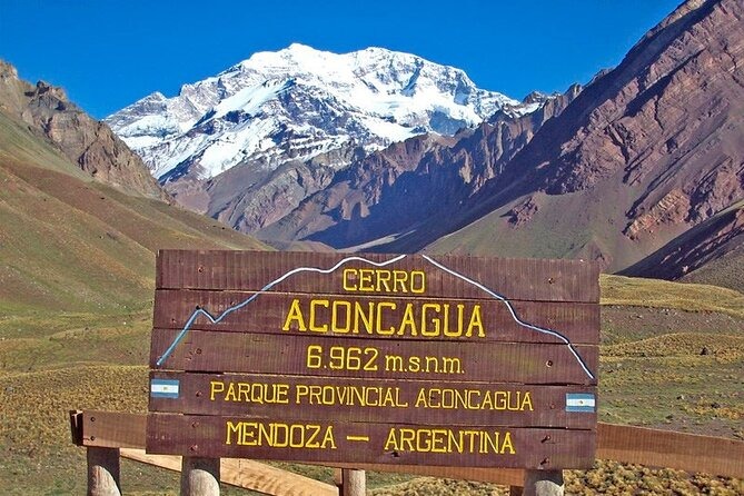 Operativo de urgencia en el Aconcagua: evacuaron a un andinista que se descompensó a 4.200 metros de altura 2 WhatsApp Image 2026 02 17 at 09.34.36 - 1