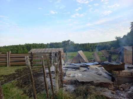 incendio de galpón en jardín américa