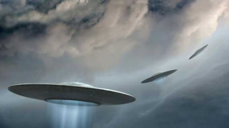 ¿Están entre nosotros? Trump ordenó desclasificar archivos relacionados con ovnis y vida extraterrestre Trump ovnis