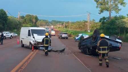 choque frontal y vuelco en ruta 12
