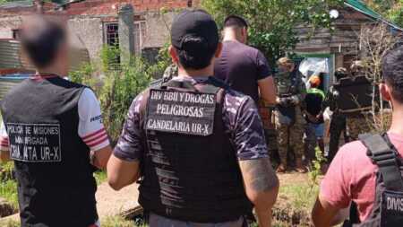 Negociación y tensión en Garupá: detuvieron a “Sacachispa” tras atrincherarse por un robo atrincherado en Garupá