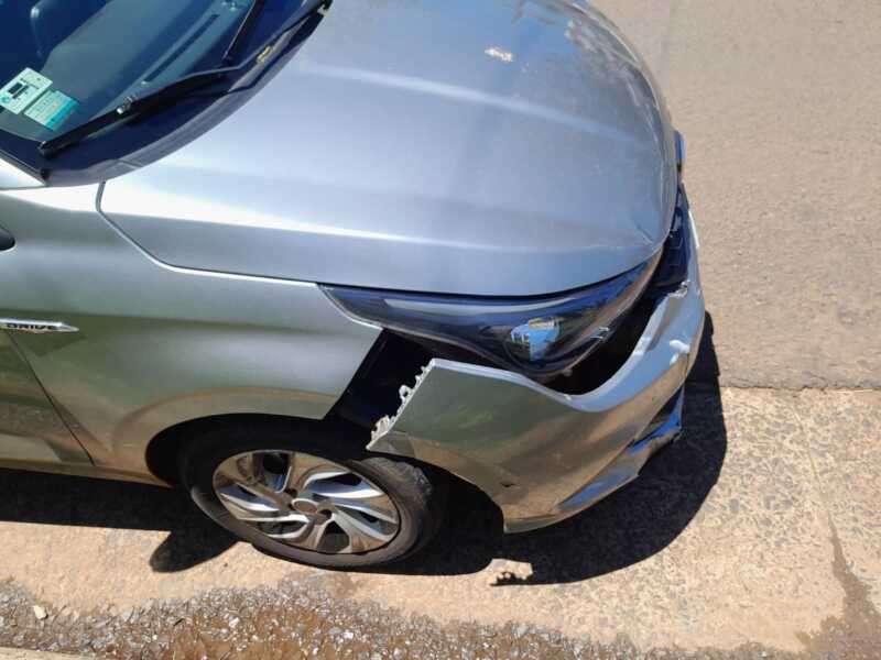 Posadas: una mujer debió ser hospitalizada tras un choque entre una moto y un auto Choque en Posadas
