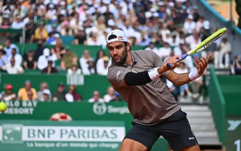 Etcheverry, Juan Manuel Cerúndolo y Thiago Tirante juegan los cuartos de final del ATP 500 de Río y buscan meterse en semifinales del torneo más importante de Sudamérica.