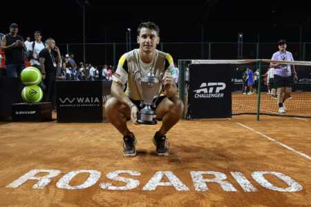 Camilo Ugo Carabelli venció a Francisco Comesaña y avanzó a octavos del Argentina Open tras sumar su primer triunfo ATP del año.