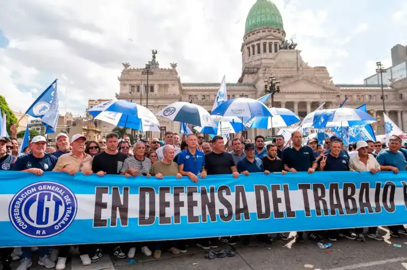 Paro nacional del jueves 19 de febrero: qué gremios adhieren y qué servicios se verán afectados paro cgt gremios