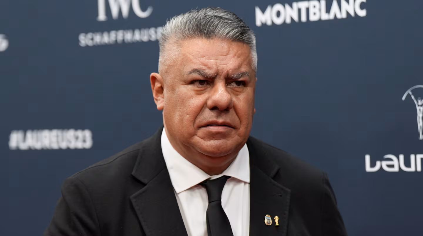Claudio “Chiqui” Tapia cerró su cuenta de Instagram tras ser citado a indagatoria por una causa que investiga presuntas irregularidades fiscales en la AFA. Deberá declarar el 5 de marzo.