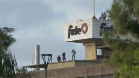 Tensión en Fate tras el cierre: protestas, operativo policial y fuerte reclamo de trabajadores Fate