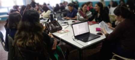 Ángel Rodríguez, secretario general de la Asociación del Magisterio de Enseñanza Técnica (AMET) en Misiones, confirmó un paro nacional docente el 2 de marzo en rechazo al recorte presupuestario.