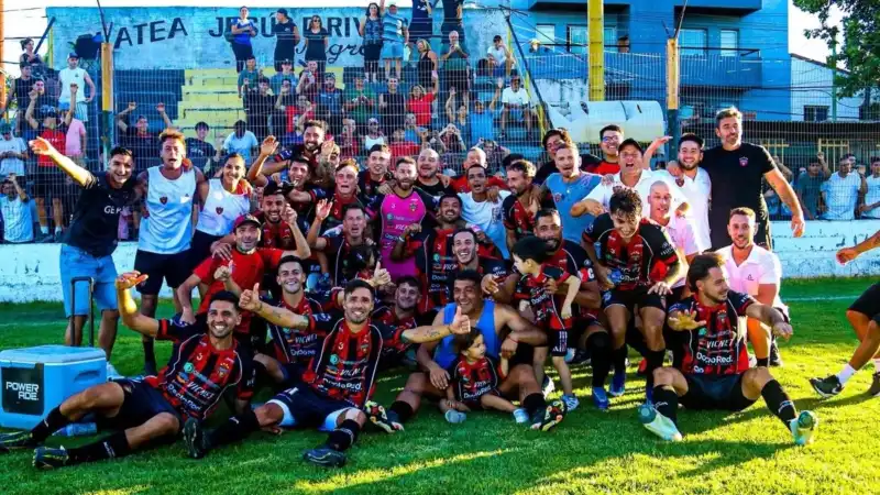 Tras el final del Regional Federal Amateur, crece el rumor sobre el posible regreso del Federal B como cuarta categoría del fútbol argentino. Clubes misioneros siguen de cerca la definición.