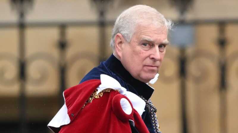 La policía británica arrestó al príncipe Andrés por el caso Epstein - 2