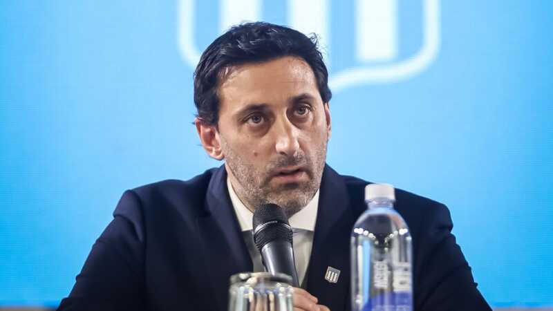 Juan Nardoni está cerca de dejar Racing tras una oferta millonaria de Gremio. El mediocampista no jugó ante Tigre y la dirigencia habría aceptado la propuesta del club brasileño.