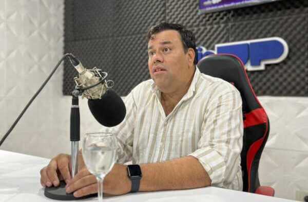 Déficit habitacional en Misiones: IPRODHA sostiene la construcción con fondos provinciales y proyecta nuevas entregas 3 “Hoy si se construyen viviendas es con la plata que aporta la Provincia”, afirmó el presidente del IPRODHA.