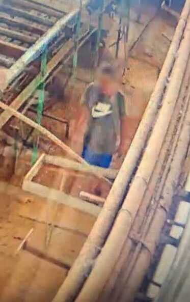 San José: Dos detenidos tras el robo de cables y cámaras en un galpón 3 Dos hombres fueron detenidos tras el robo de cables y cámaras en un galpón del Paraje Pindapoy, en San José, luego de un operativo coordinado con Posadas.
