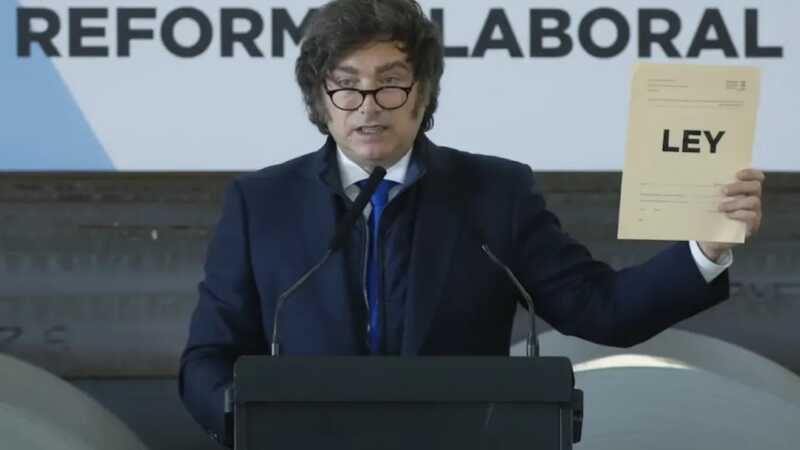 Crece la desaprobación hacia la gestión de Javier Milei, mientras se debilita el discurso anti-casta.