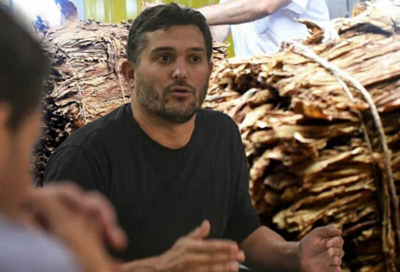 Misiones cerró la campaña tabacalera más de 43 millones de kilos acopiados 3 El ministro López Sartori remarcó el rol de mediación del Estado y pidió sostener el diálogo dentro del sector tabacalero.