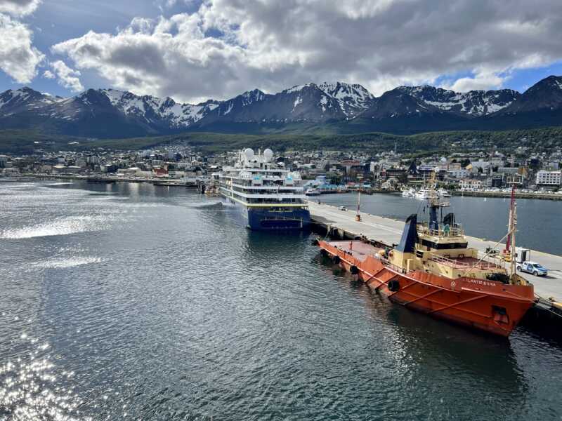 ushuaia port - 1