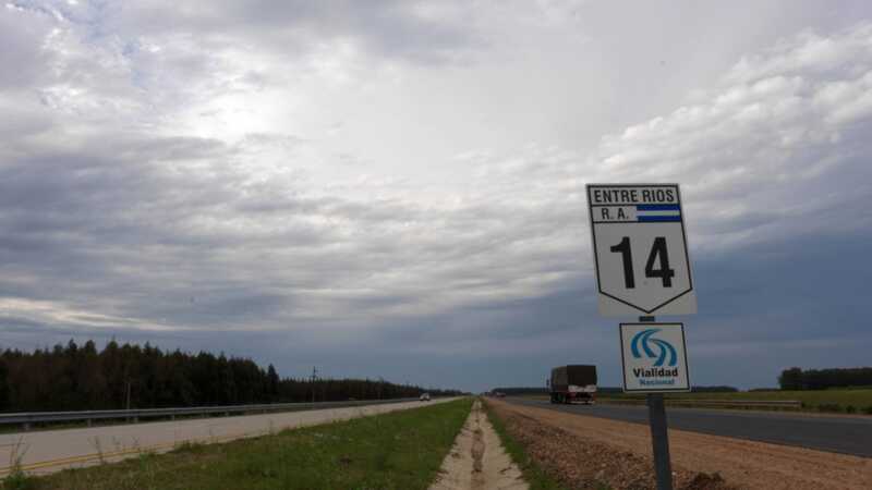 Niña que viajaba a Misiones murió tras el vuelco de una camioneta en la Ruta 14