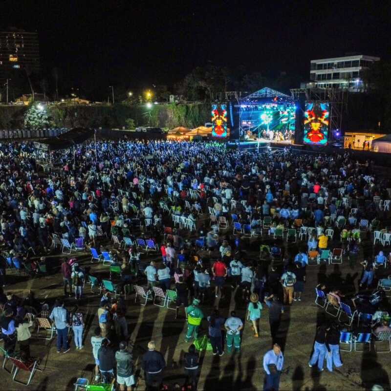 Viernes en Posadas: música en vivo y Fiesta de San José 652934274 1352619493566376 1376222967779180479 n - 1