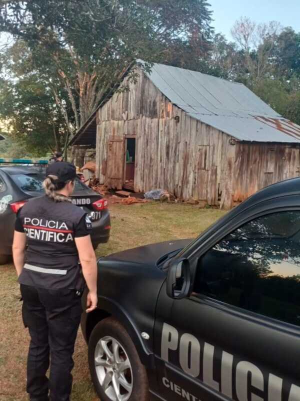 Colonia Alberdi: baleó a su hijo y nuera; sigue prófugo tras el ataque 3 Alberdi: un hombre baleó a su hijo y a su nuera y es intensamente buscado