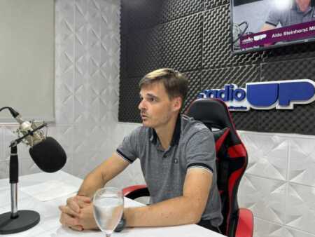 Steinhorst alertó que Misiones podría no participar en los Juegos Evita La Selección Argentina de vóley regresará a Misiones del 26 al 28 de mayo para disputar amistosos internacionales en el CEPARD de Posadas. El ministro de Deportes, Aldo Steinhorst, destacó el crecimiento de la infraestructura deportiva provincial, el impacto de los Juegos Deportivos Misioneros y el compromiso del Gobierno provincial con el deporte en un contexto económico complejo.