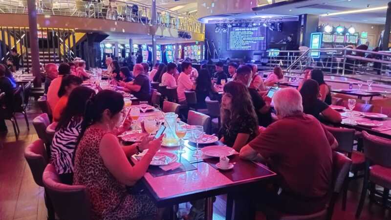 Casino Club Posadas continúa innovando y sumó la “Noche de Parejas”, una propuesta para expandir su oferta de entretenimiento Casino