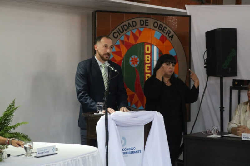 Hassan destacó superávit y baja presión fiscal en la apertura de sesiones Hassan