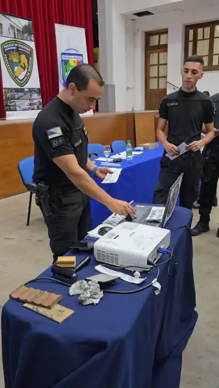 Policía 