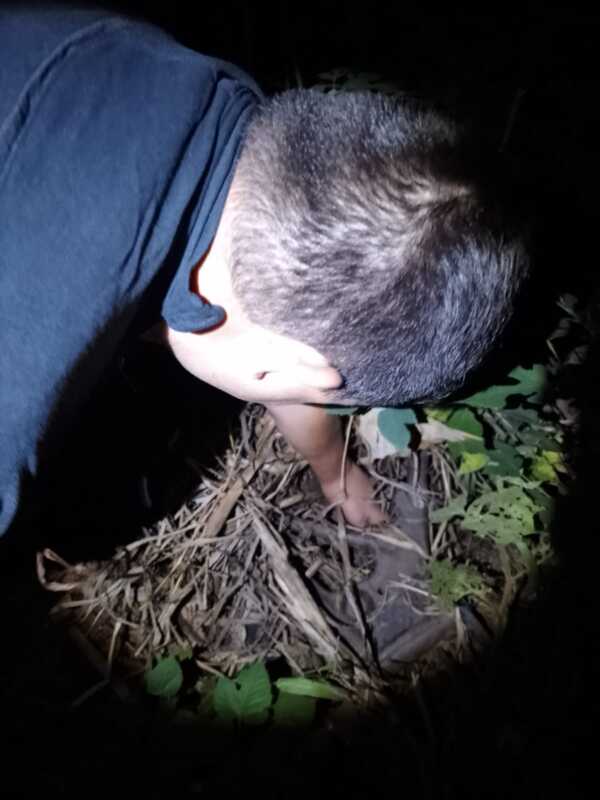 Pozo Azul: amenazó a su pareja y a su hijo con un arma, huyó y fue detenido tras un operativo 2 pozo