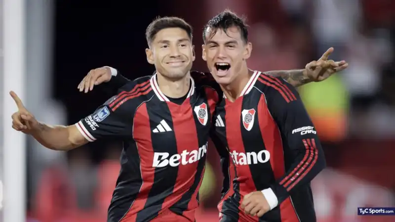 River busca seguir en alza ante Sarmiento en el Monumental River