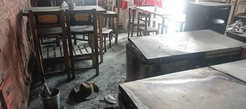 Principio de incendio en un bar de Posadas fue controlado sin heridos