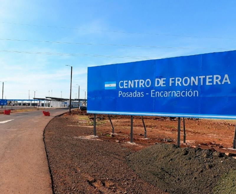 Red de coimas en la frontera Posadas – Encarnación: hay 24 gendarmes y 22 aduaneros involucrados 4 WhatsApp Image 2026 03 17 at 18.40.08 2 - 3
