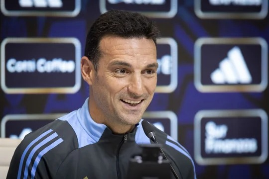 Scaloni confirmó la lista de la Selección Argentina con sorpresas y una ausencia clave Scaloni lista Selección Argentina