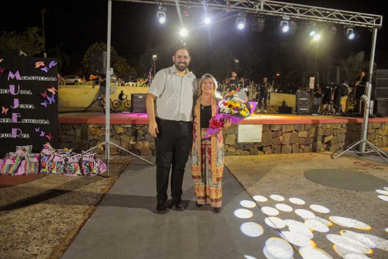 Alem homenajeó a mujeres emprendedoras en una jornada por el Día Internacional de la Mujer 7 alem homenaje mujer 1 - 6