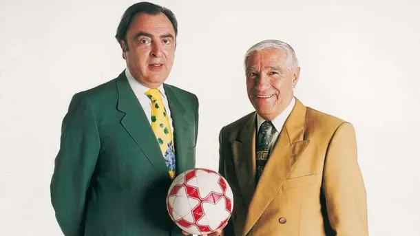 Murió Marcelo Araujo, la voz que marcó una época en el relato del fútbol argentino 5 Murió Marcelo Araujo a los 78 años. El histórico relator de Fútbol de Primera y Fútbol para Todos marcó una época en el relato del fútbol argentino.