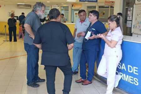 Trabajadores de la salud rechazaron la propuesta provincial y exigen un 35% de recomposición salarial asambla salud salarios 1 e1773758222423 - 2