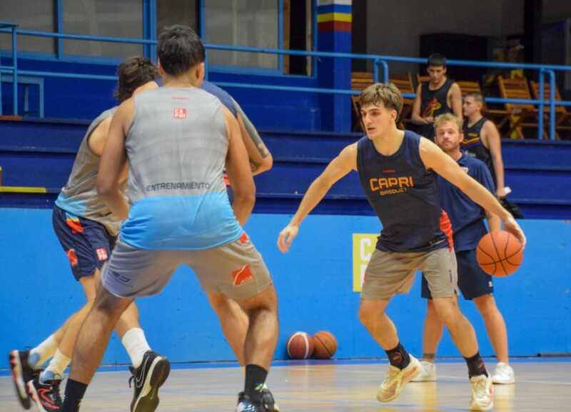 Mitre debuta como local ante Hindú y Capri visita a Centro Cultural en Santa Sylvina por la Liga Federal 2026. Planteles, refuerzos y expectativas en la Conferencia NEA.