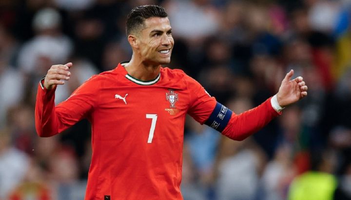 Cristiano Ronaldo viajó a Madrid junto a su familia tras los ataques a la Embajada de Estados Unidos en Arabia Saudita. Crece la tensión en Medio Oriente.