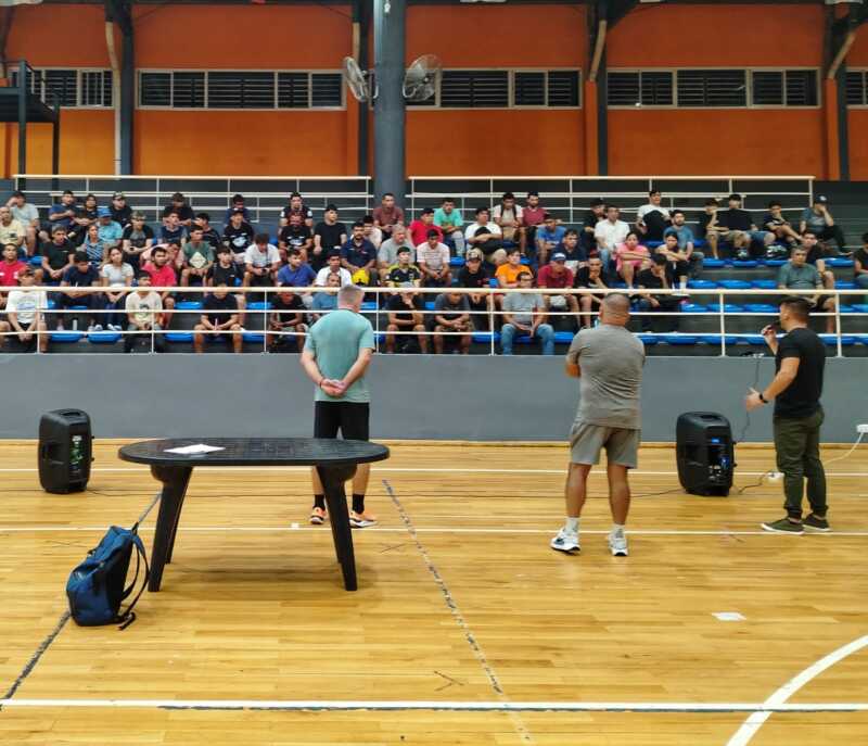 Comenzó en Posadas el curso de formación para entrenadores de fútbol 1 curso