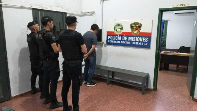Cinco detenidos y elementos robados recuperados tras operativos policiales en Posadas 1 detenidos